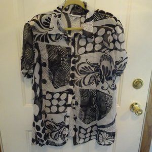 3X sheer black and white blouse